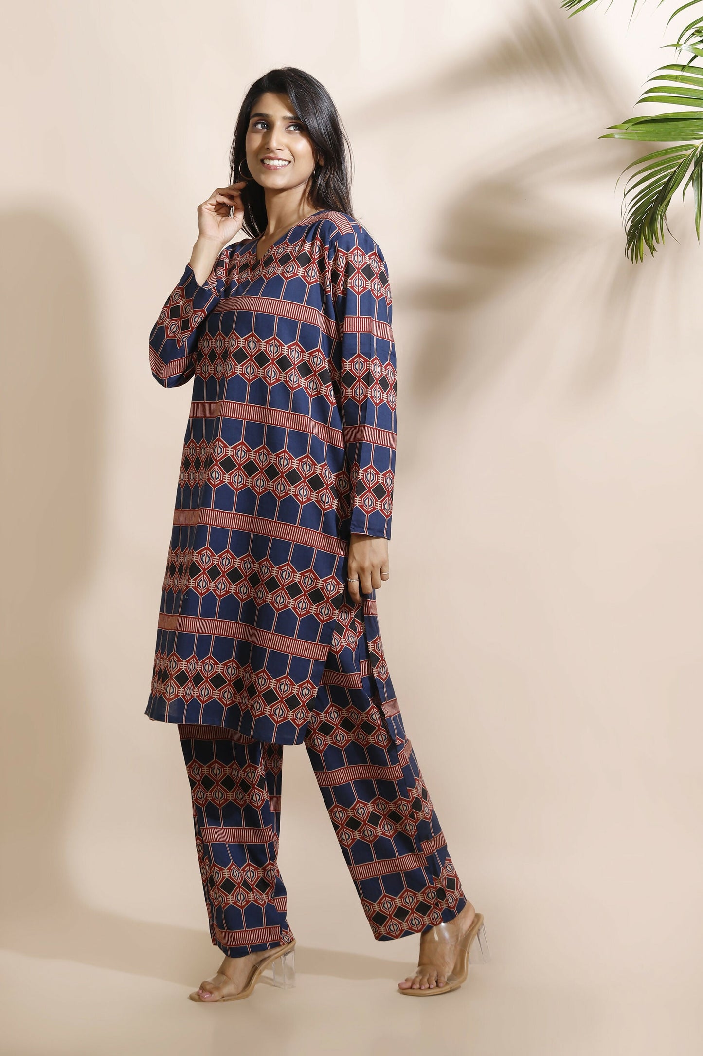 Breathables Women'S Blue Cotton Abstract Print Loungewear Co-Ord Set – Long Kurta & Pants