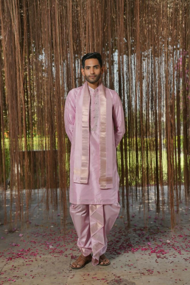 Lavender Kanjivaram Machien Embroidered Pattu Set by Hilo Design