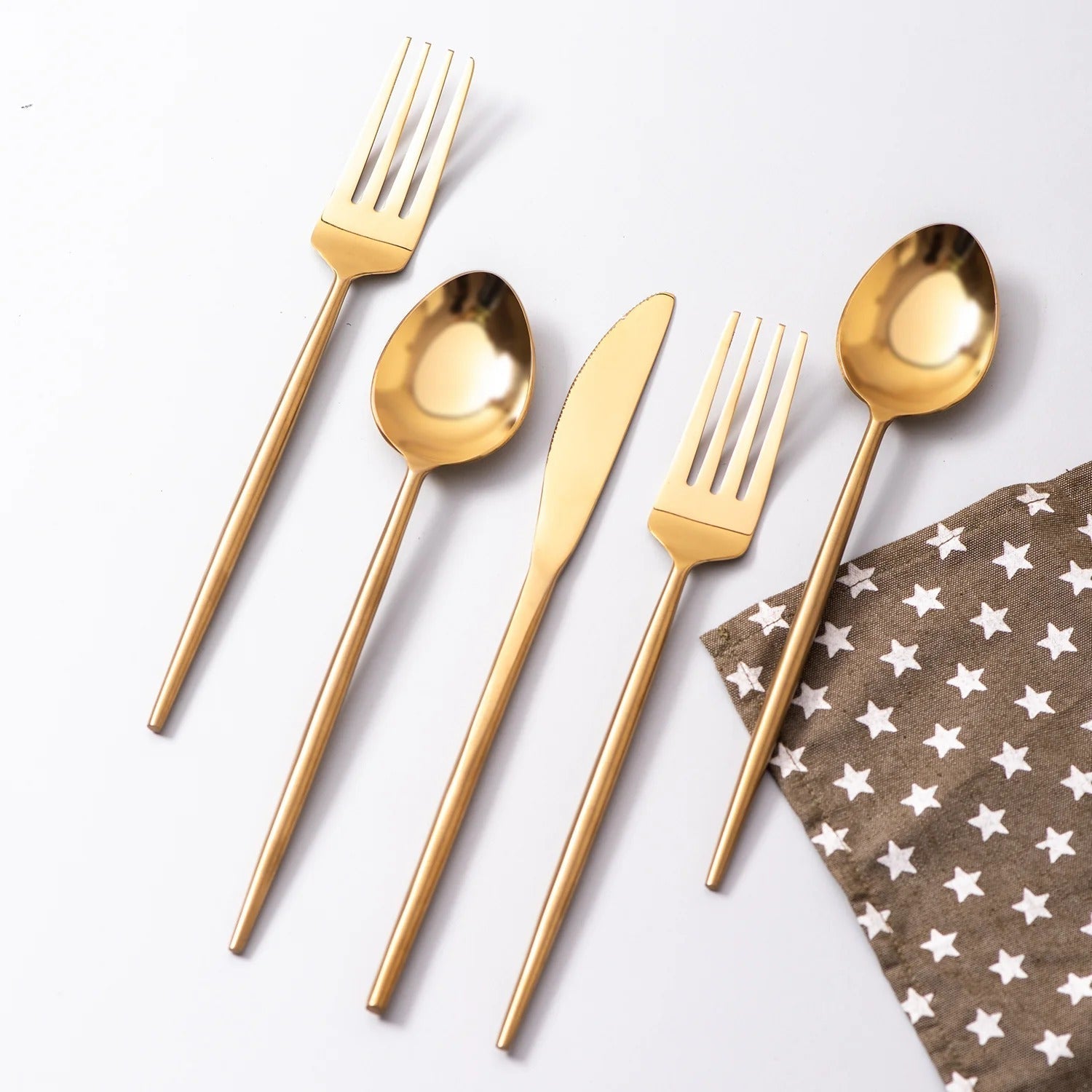 Nestroots Gold Dipped Cutlery Set of 5 Alternate Design