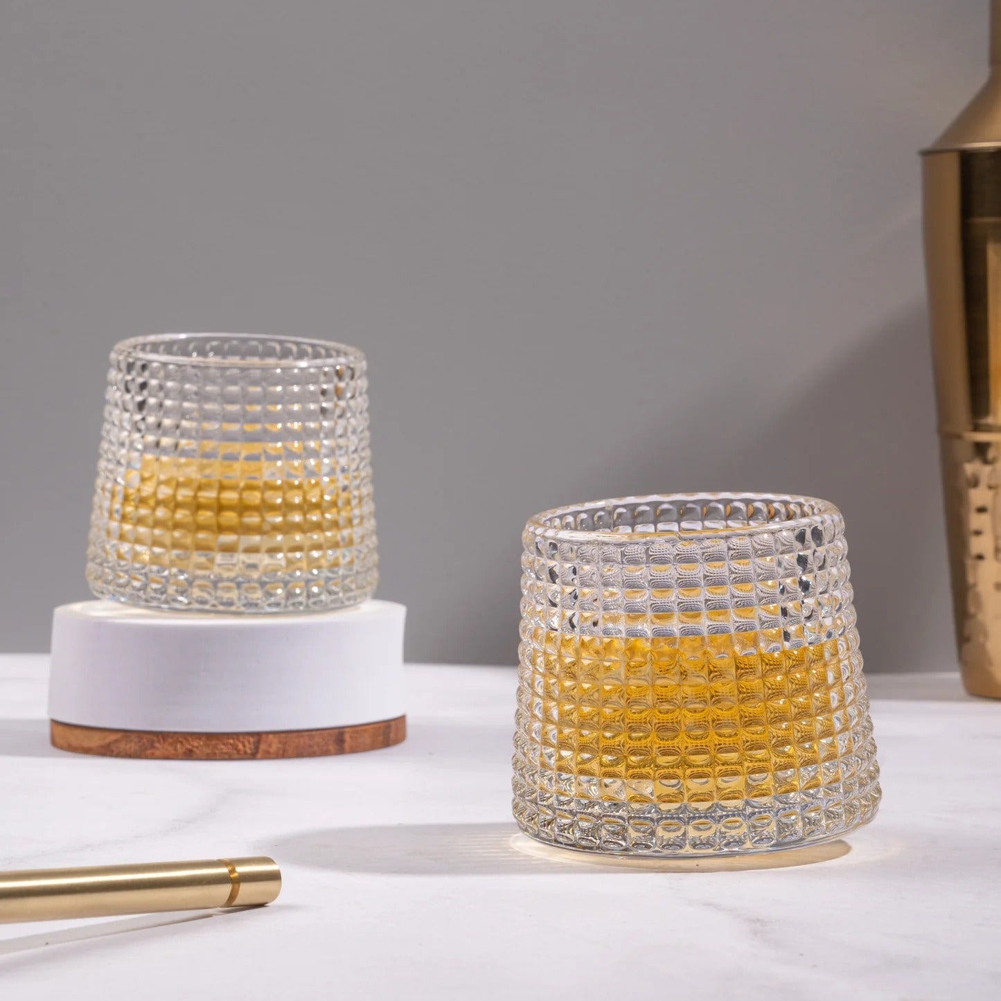 Nestroots Scotch Dancing Glass Set of 4 Whiskey Tumblers