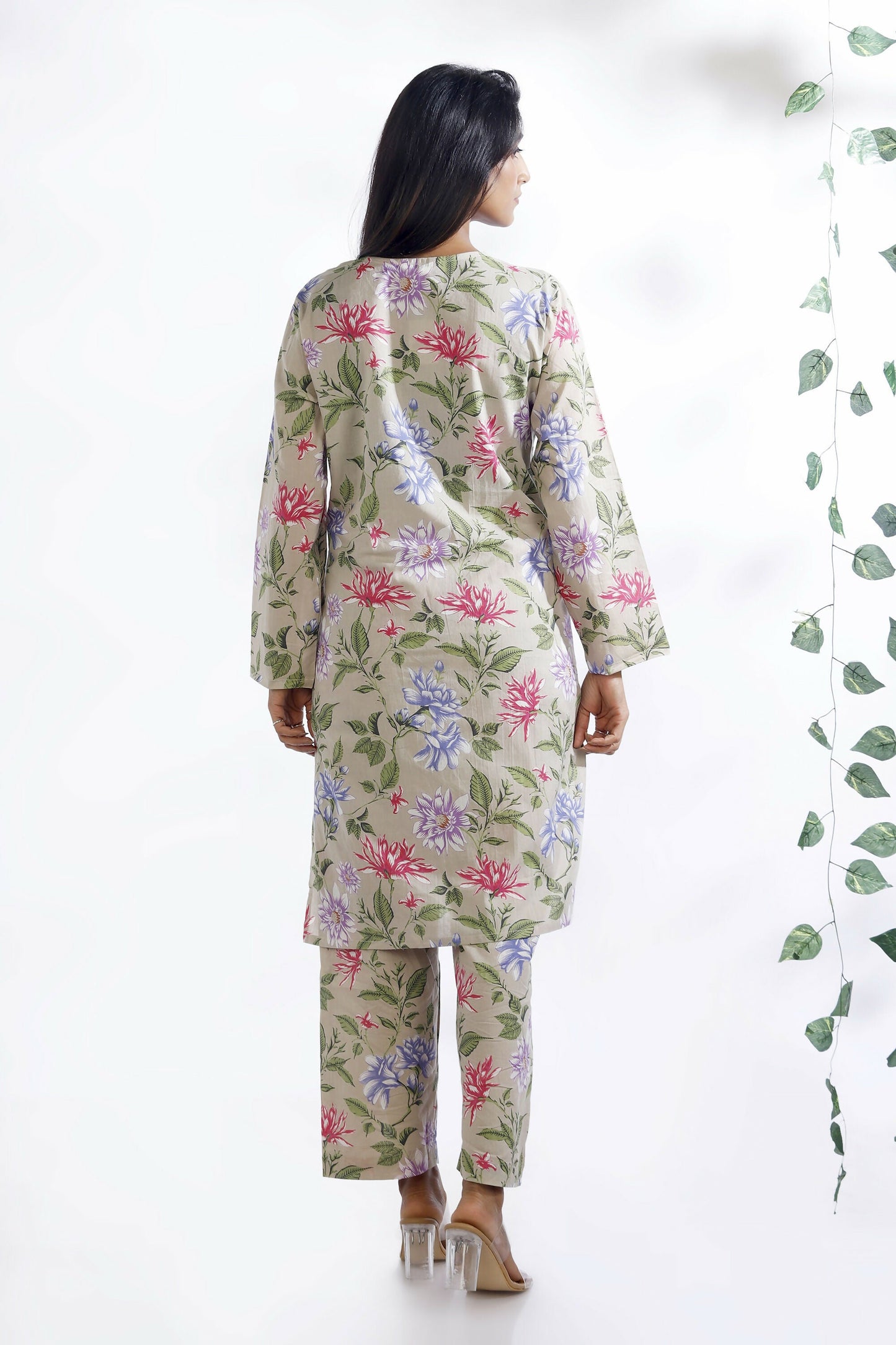 Breathables Women’S Loungewear Long Kurta Co-Ord Set Cotton Cream Floral Print