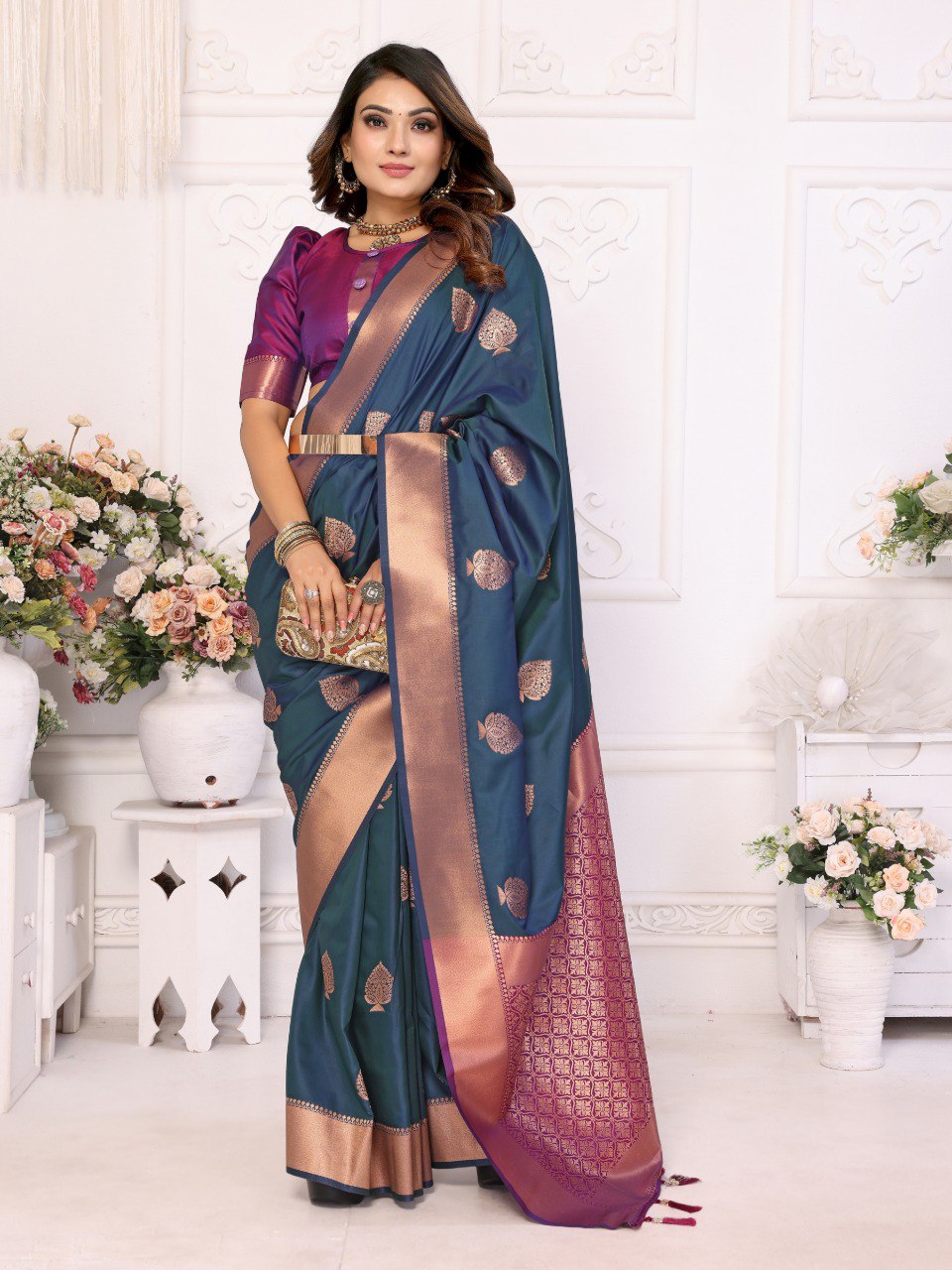 Anaita Navy Blue Silk Weaving Saree With Blouse