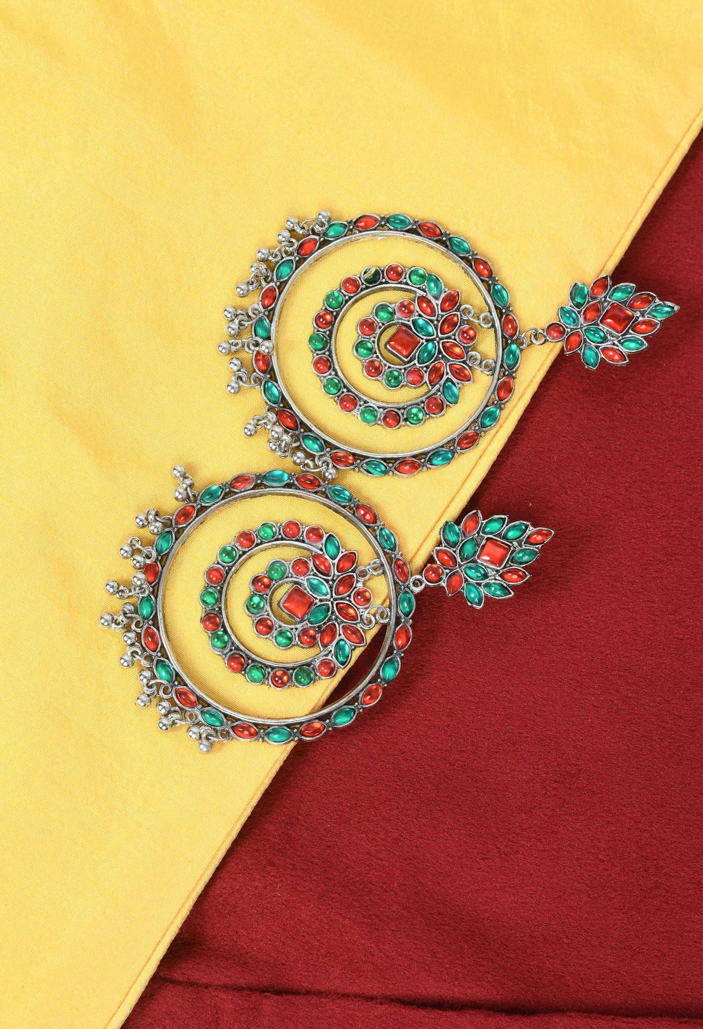 Mominos Fashion Johar Kamal Women's Red & Green Kundan Circles Earrings