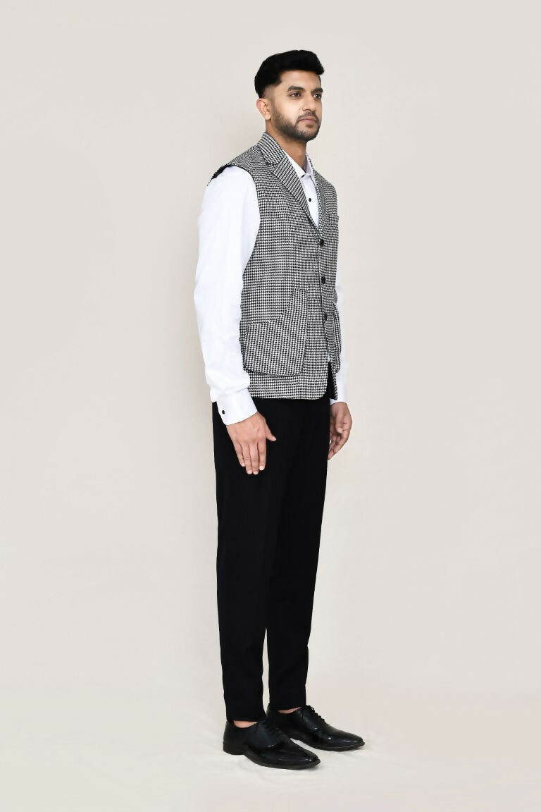 Joban Fashion White Colored Art Silk Fabric Kurta, Jacket With Straight Fit Pant