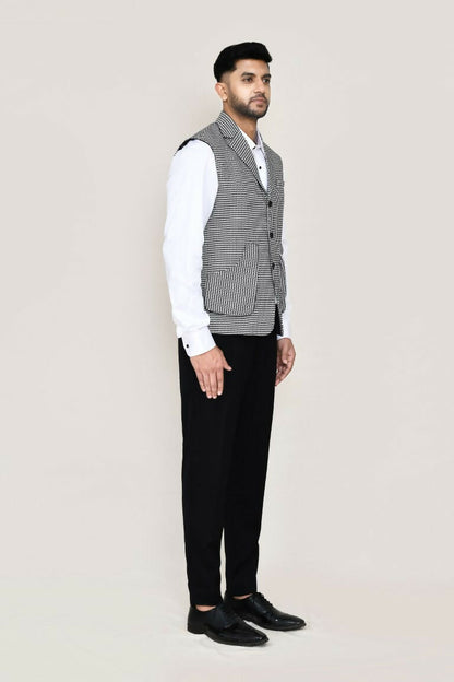 Joban Fashion White Colored Art Silk Fabric Kurta, Jacket With Straight Fit Pant