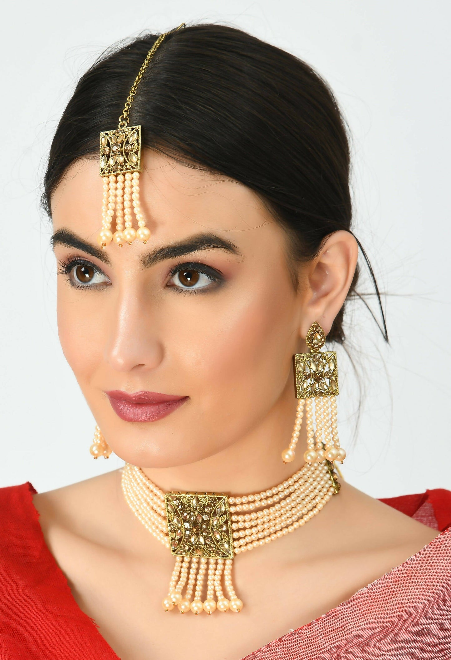 Mominos Fashion Johar Kamal Off White Color Kundan & Pearls Necklace Set