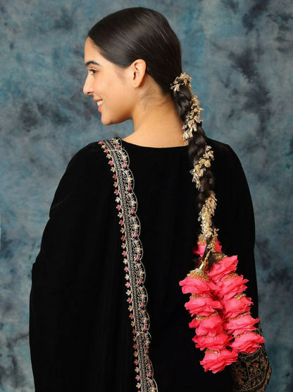 Ruby Raang Gold Gota Pati Work And Pink Rosses With Black Thread & Golden Stones