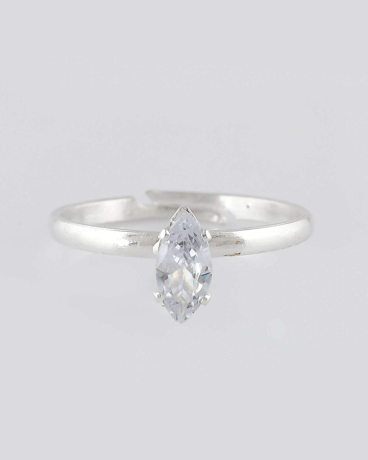 VOJ white CZ-detail Stainless Steel Cubic Zirconia Silver Plated adjustable finger Ring