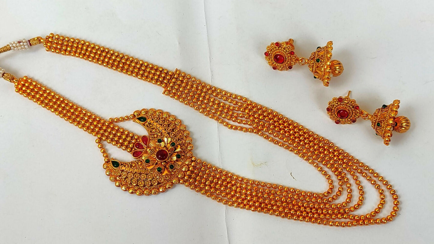 Multicolor Kemp Layer Necklace Set With Earrings
