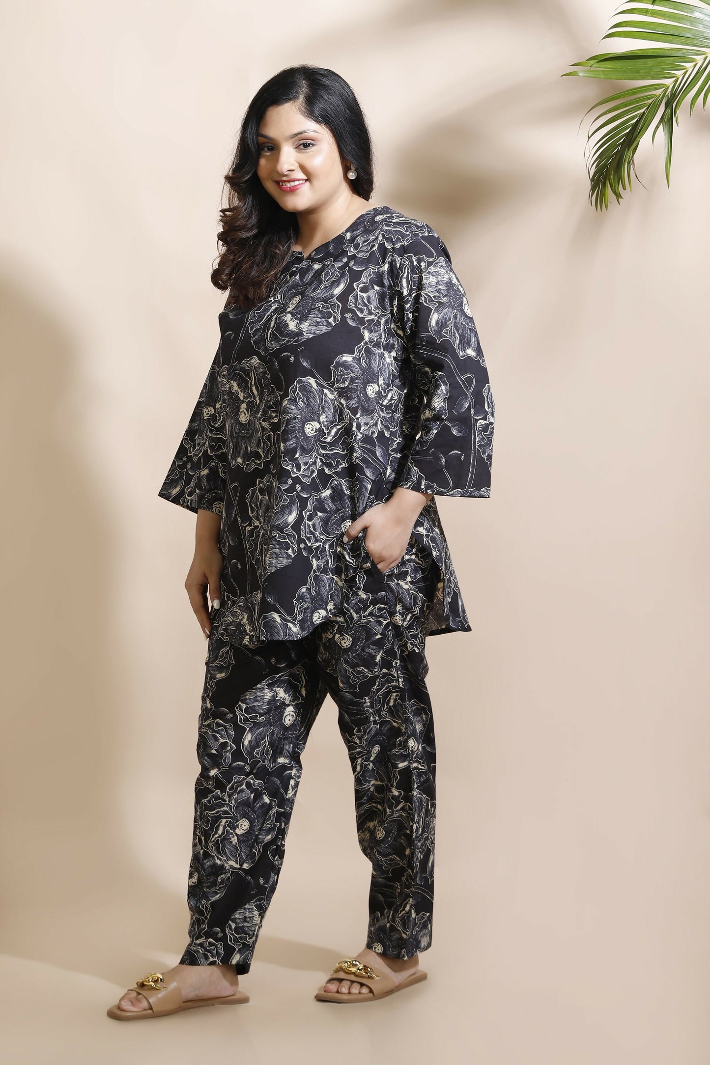 Breathables Floral Cotton Co-Ord Set – Black