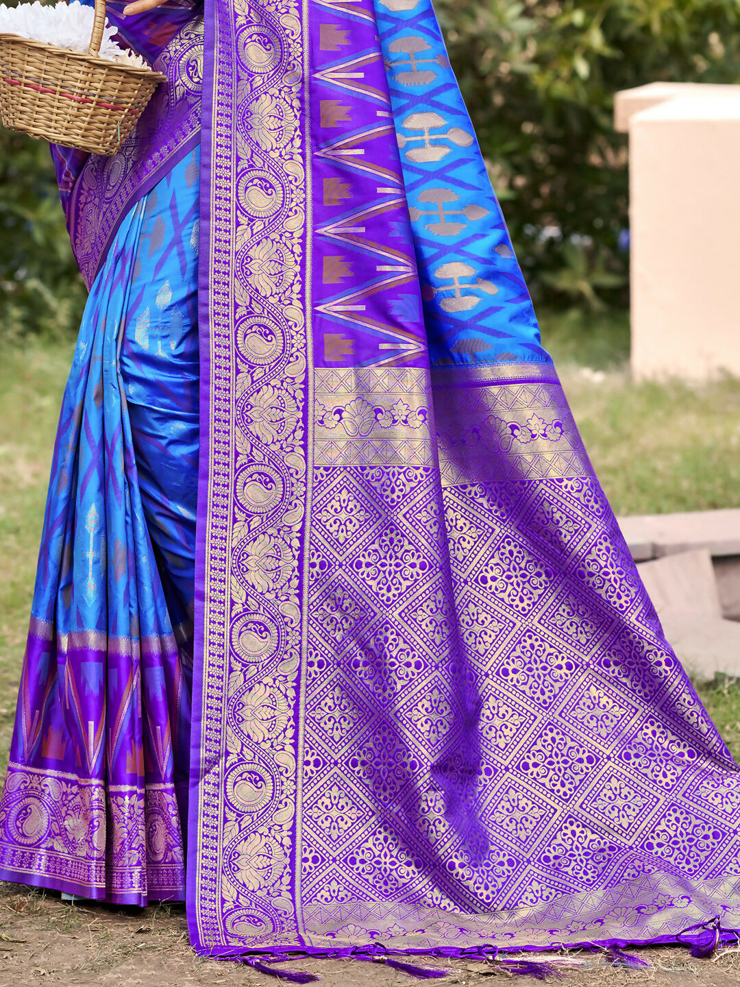 Shree Shyam Fashion Sky Blue Pochampally Silk Saree