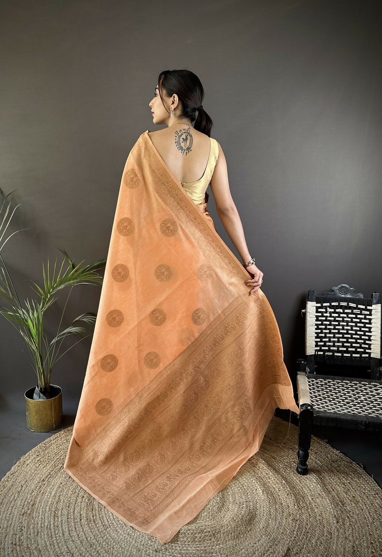 Joban Fashion Orange Floral & Paisley Linen Silk Banarasi Saree