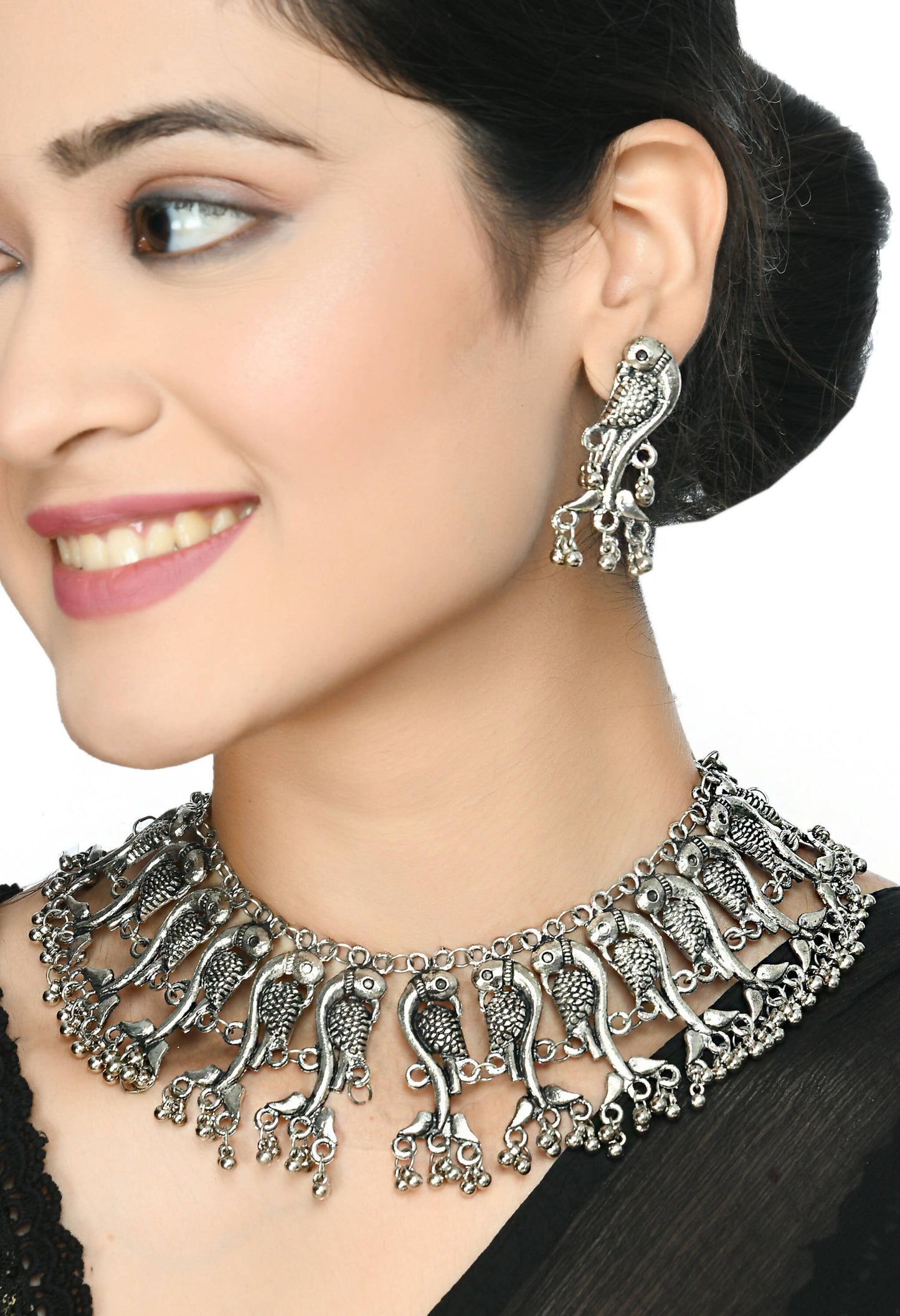 Mominos Fashion Johar Kamal Oxidised Silver-Plated Brass Finish Peacock Choker For Women (Silver)
