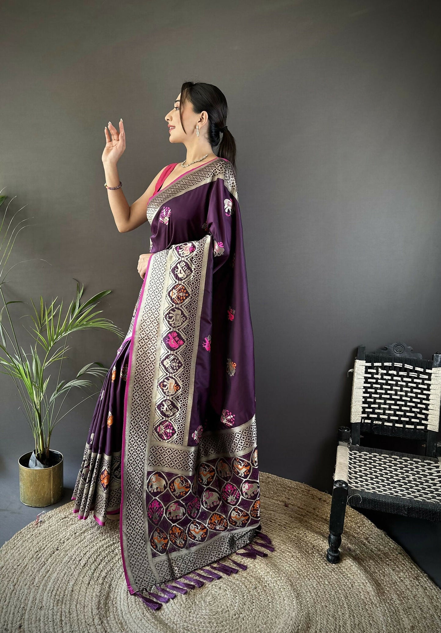 Joban Fashion Wine Elephant & Floral Motifs Soft Lichi Silk Banarasi Saree