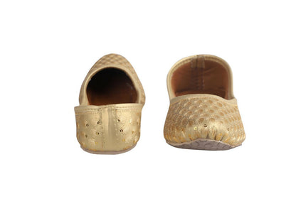 Tiny Bugs Girls Sequin Detailing Ethnic Juttis - Gold