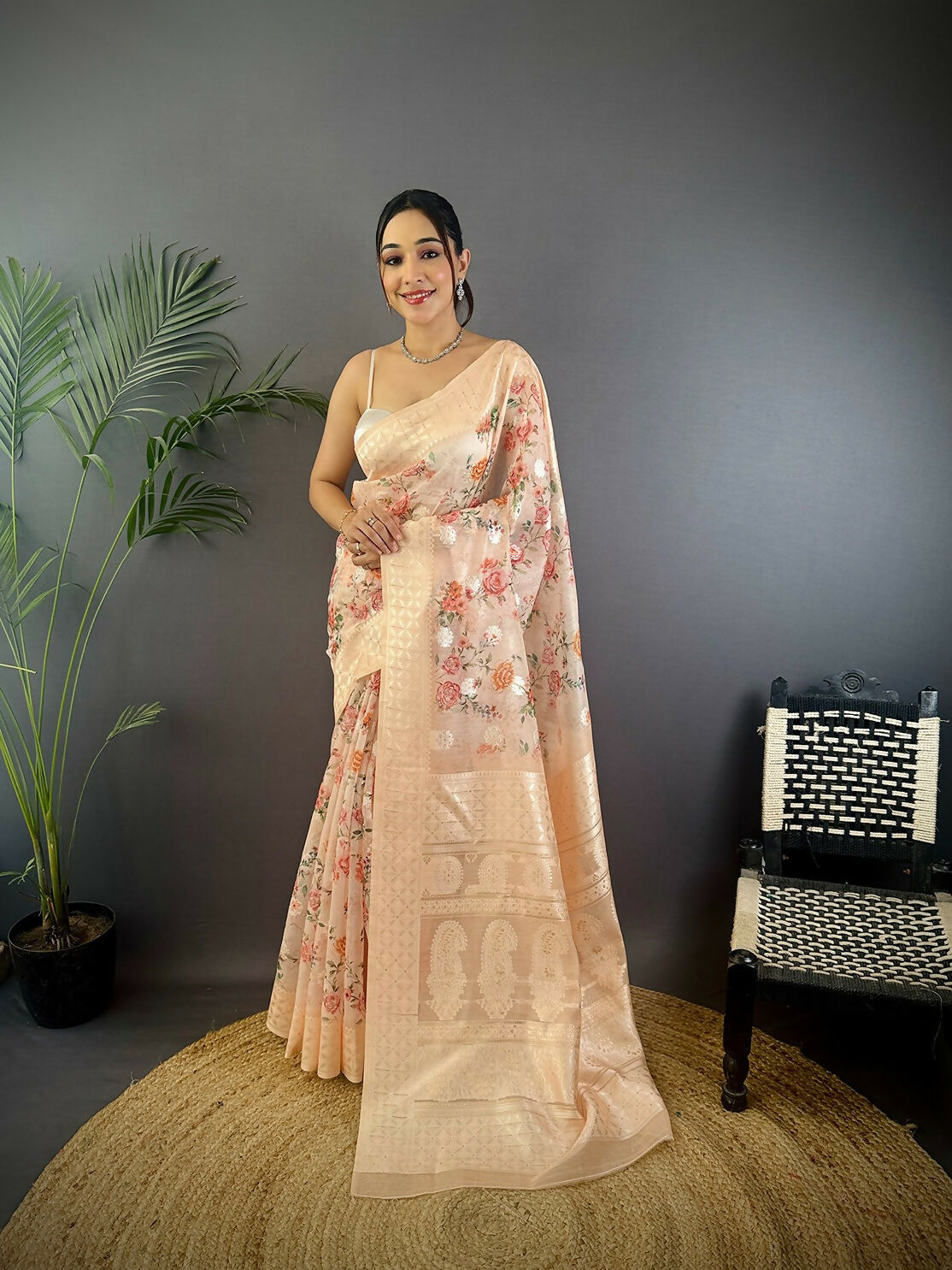 Joban Fashion Beige Floral Motifs Banarasi Silk Sarees