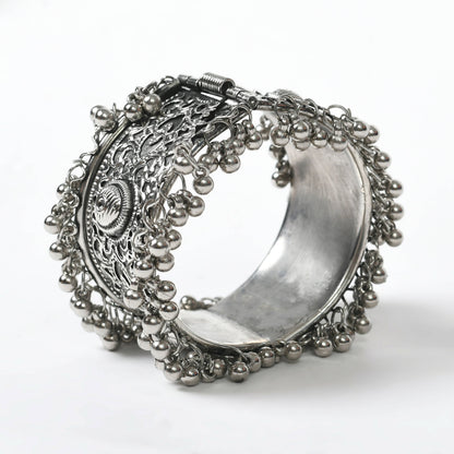 Mominos Fashion Joharkamal Oxidised Silver-Plated Ghungroo Handcraft Bracelet - Design 022