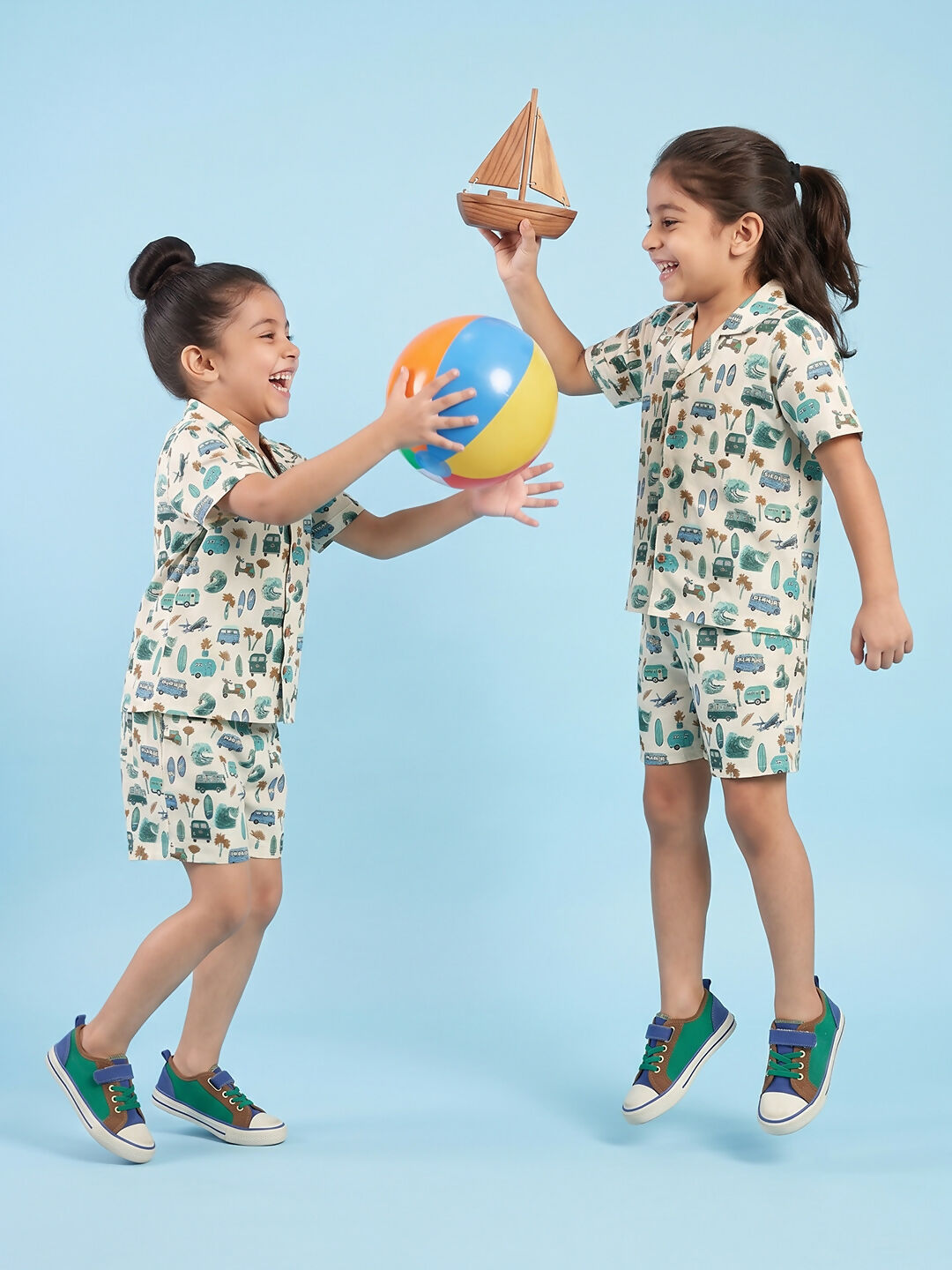 Breathables Woven Cotton Half Sleeves Beach Inspired Shirt & Shorts White