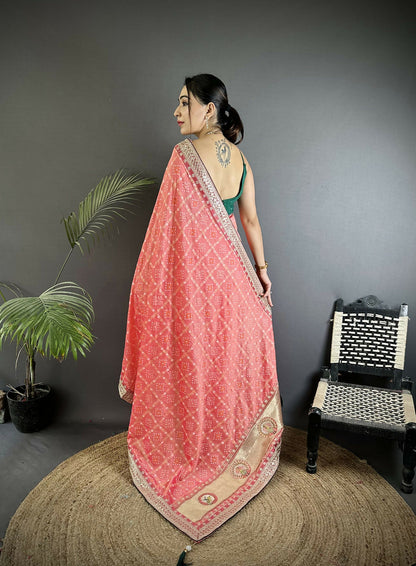 Joban Fashion Baby Pink Bandhej Bandhani Vichitra Silk Bandhani Prints Saree