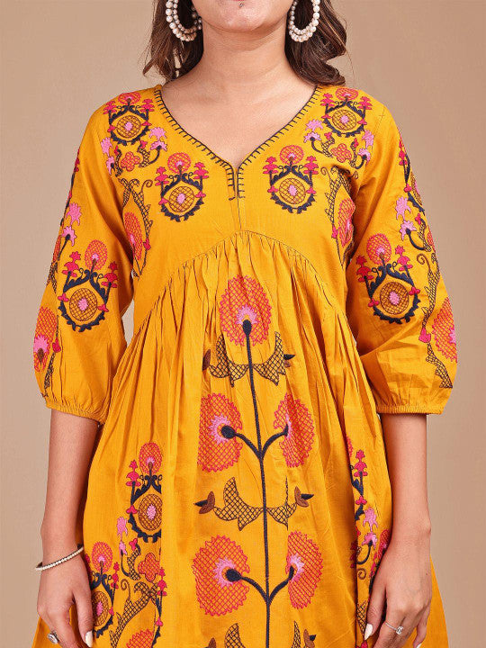 Tikhi Imli Embroidered V-Neck Tunic & Trousers Co-Ords Set
