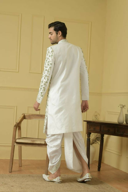 Off White Embroidered Sherwani by Hilo Design