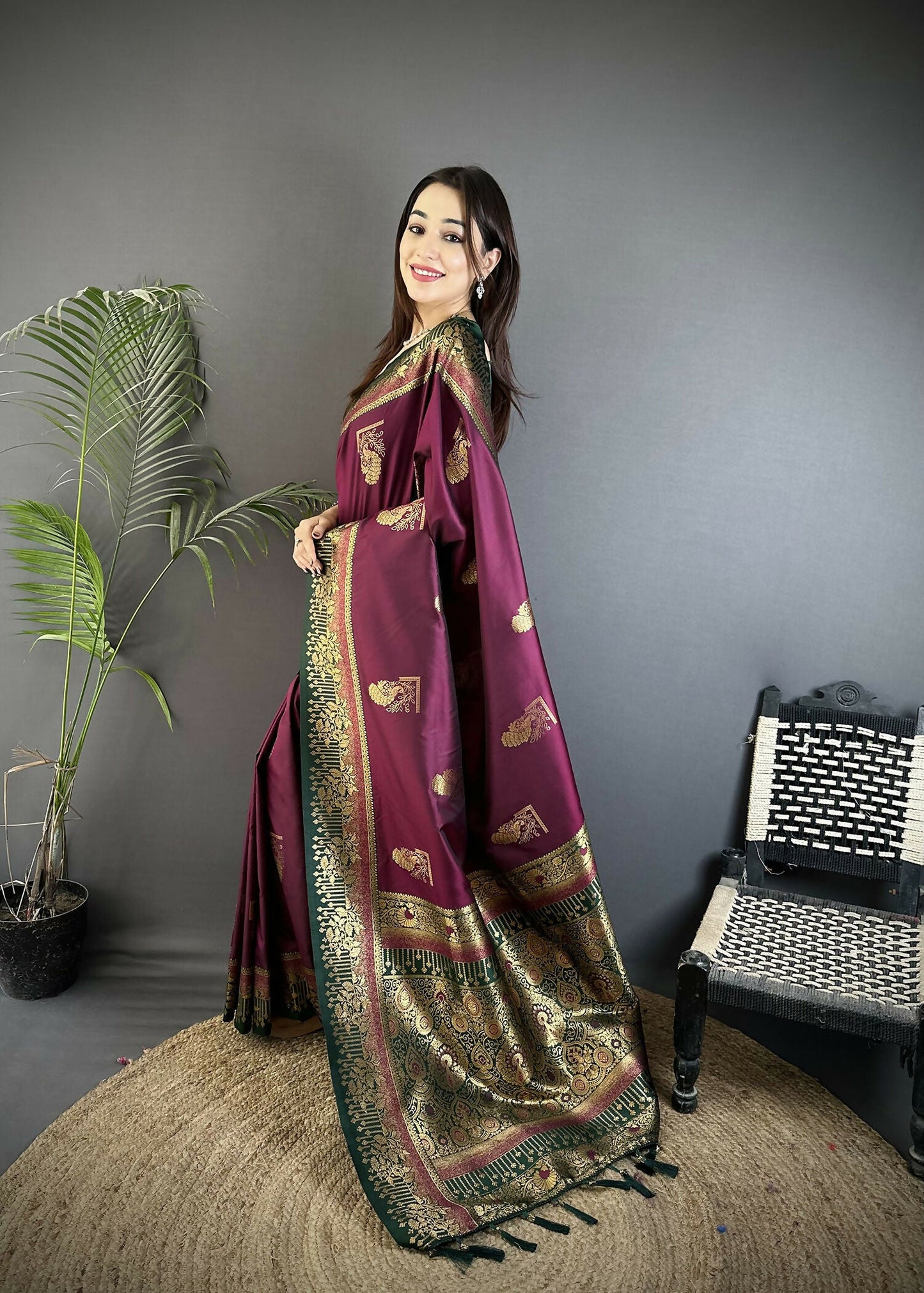 Joban Fashion Maroon Banarasi Soft Silk Peacock Butta Work Saree