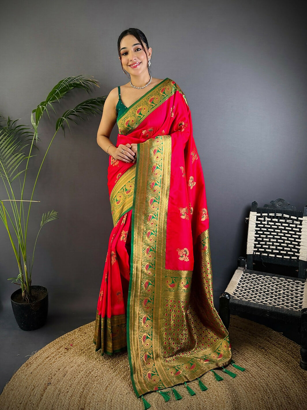 Joban Fashion Banarasi Red Woven Soft Silk Saree