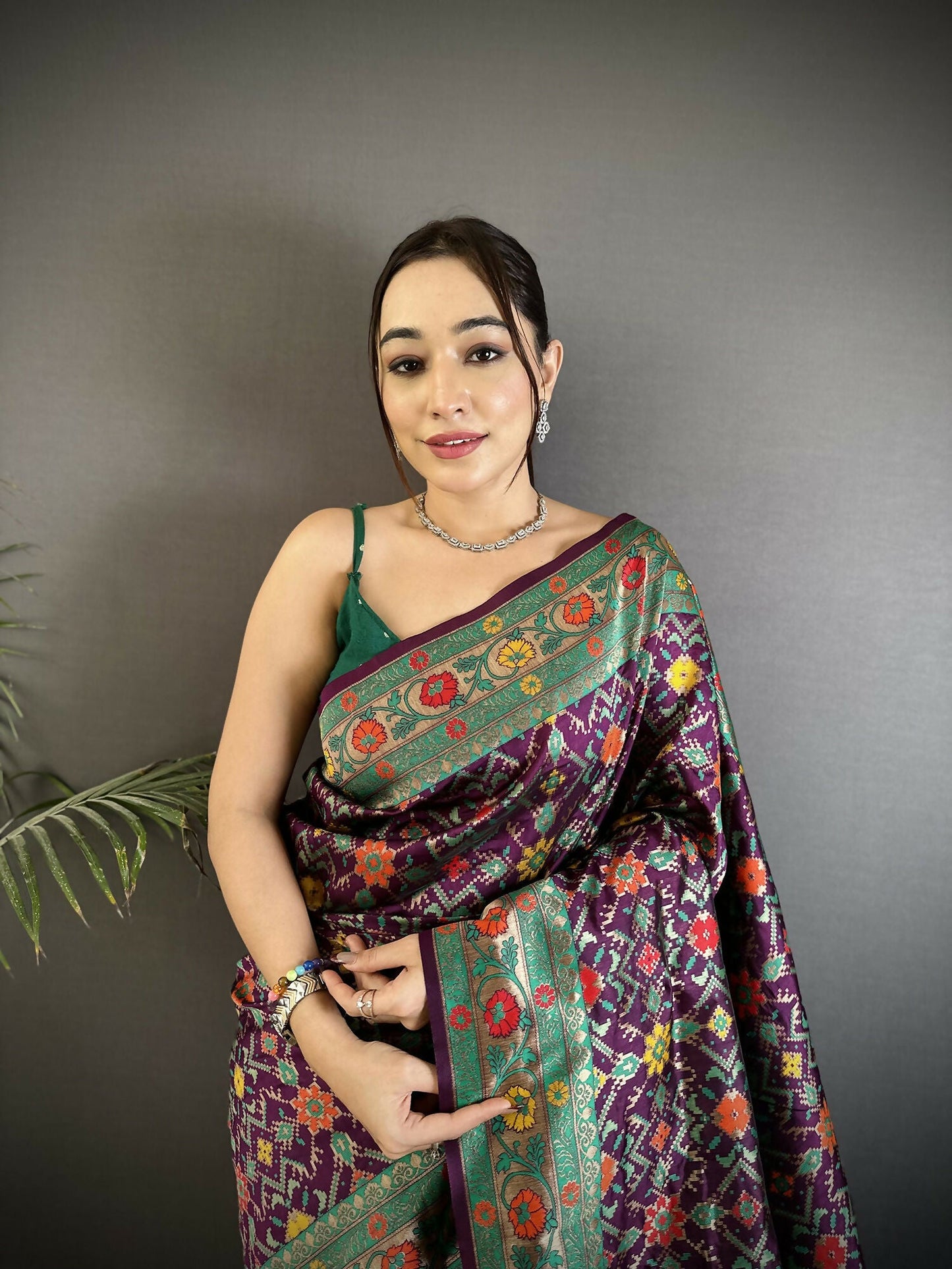 Joban Fashion Wine Banarasi Soft Silk Woven Saree