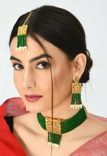 Mominos Fashion Johar Kamal Gold-Polished Kundan & Pearls Necklace Green/Golden Color Choker Set